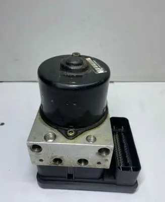 Ford Fiesta ABS Pump 2S612M110CE D351437A0B 7YU2M13Y57