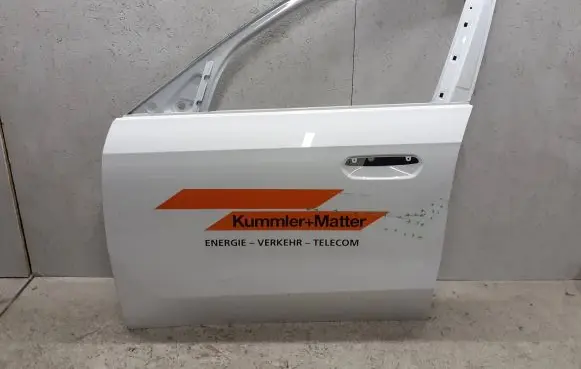 BMW X1 U11 Front door