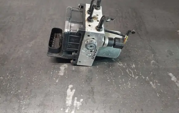 Volkswagen PASSAT B5 ABS Pump 4B0614517G 0265225124 0265950055