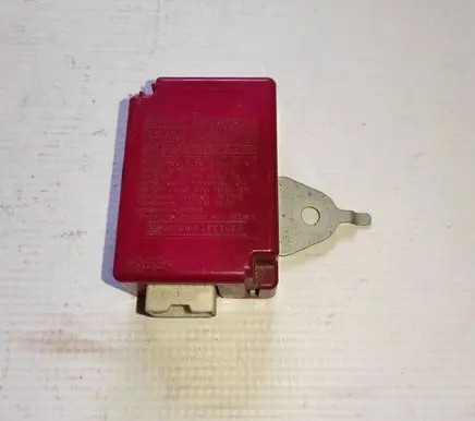 Lexus IS 220D-250-350 Door control unit/module 8974053030