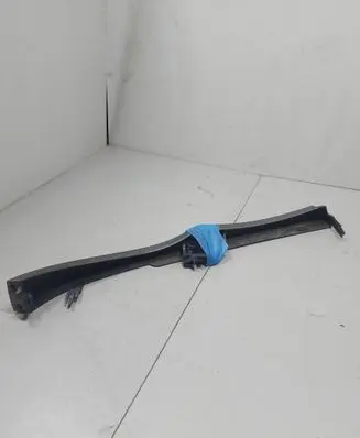 BMW 3 E46 Under headlight/headlamp trim 4460913