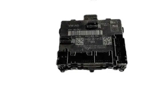 Volkswagen PASSAT B8 Door control unit/module 8W1959593