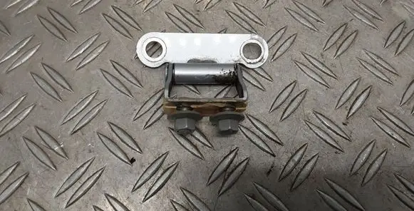 Toyota Verso Tailgate/trunk/boot hinge