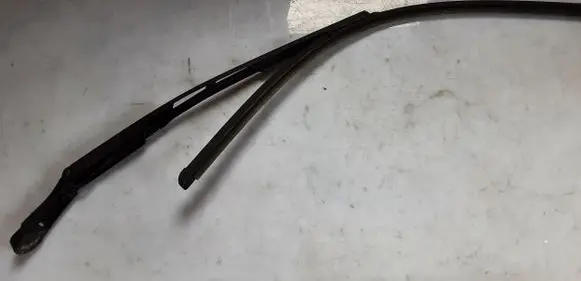 Audi A8 S8 D4 4H Front wiper blade arm 4H1955407A