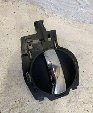 Citroen C3 Pluriel Front door interior handle 9680187777