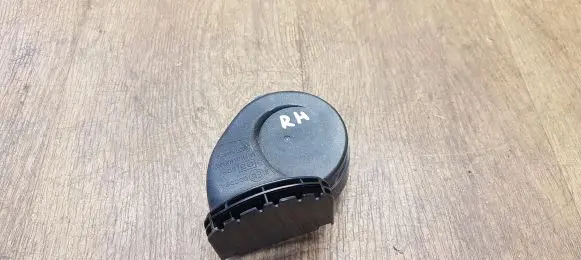 Lexus RX 450H Horn signal 8651048190