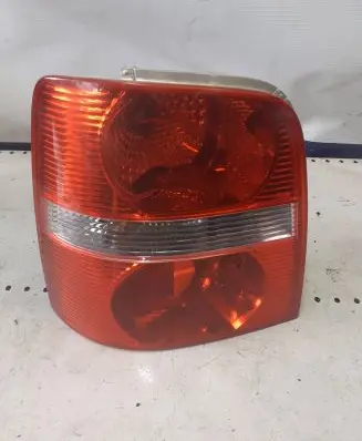 Volkswagen Touran I Rear/tail lights