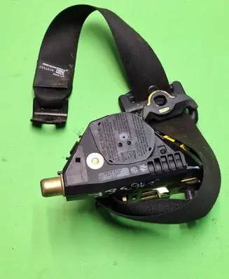 Mercedes-Benz ML W163 Rear seatbelt 253043R