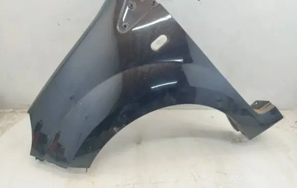 Renault Twingo II Fender 7701477873