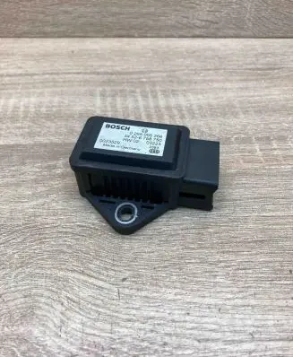 BMW 5 E60 E61 ESP acceleration yaw rate sensor 6758750 0265005266 Used