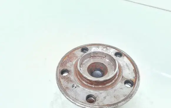 Mercedes-Benz B W245 Rear wheel hub DAB01A861
