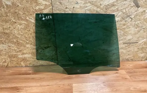 Opel Insignia A Rear door window glass DOT747M538AS3 E000090 43R000073