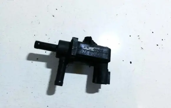 Toyota Prius (XW20) Turbo solenoid valve 9091012259 1362002771