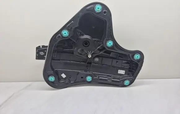 Volkswagen Golf VIII Rear window lifting mechanism without motor 5H0839401F