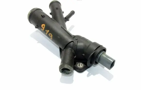 Skoda Octavia Mk2 (1Z) Engine coolant pipe/hose 03L121131AA