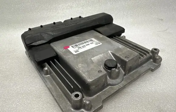 Audi A4 S4 B8 8K Engine control unit/module 03L906022MK 0281015583