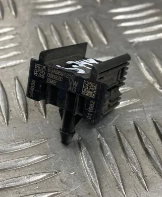 Audi A6 S6 C8 4K Airbag deployment crash/impact sensor 80A959121D