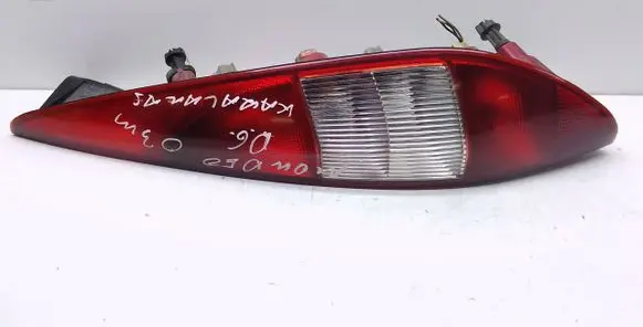 Ford Mondeo Mk III Rear/tail lights 137113404C