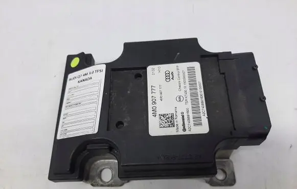 Audi Q7 4M Airbag control unit/module 4M0907777