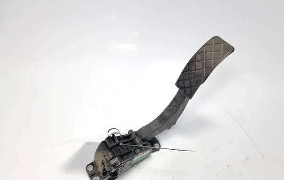 Skoda Octavia Mk1 (1U) Accelerator throttle pedal 6Q0721503M