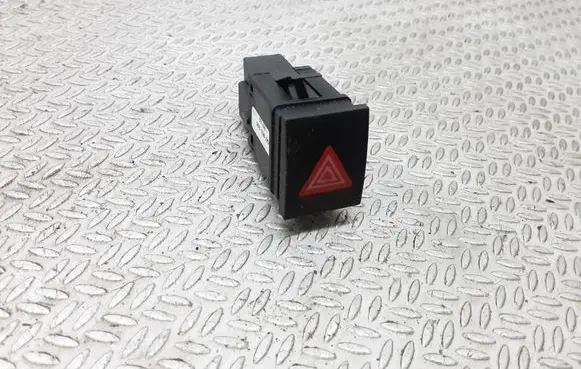 Volkswagen Polo IV 9N3 Hazard light switch 6Q0953235