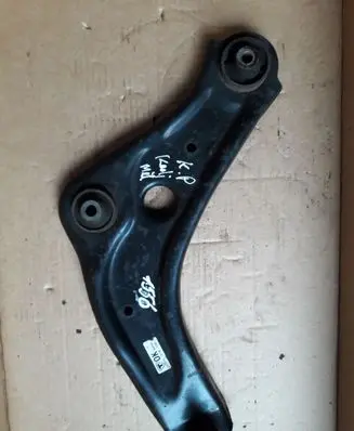 Renault Kadjar Front lower control arm/wishbone 54EA0BLH