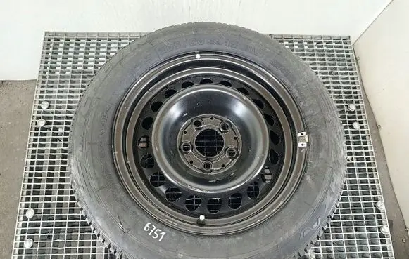 Mercedes-Benz C W203 R15 spare wheel 2104000702