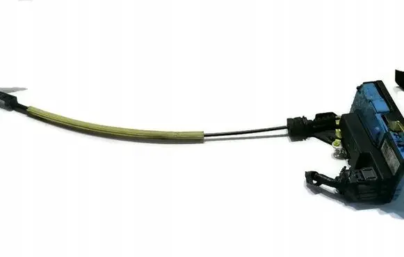 Volvo S60 Front door lock 30634616