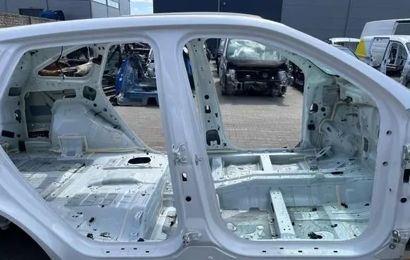 KIA Sorento IV Sill 