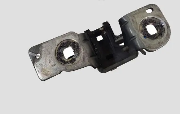 Peugeot 508 Tailgate/trunk/boot hinge 9687860480