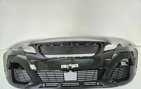 Peugeot 3008 II Front bumper 9815499077