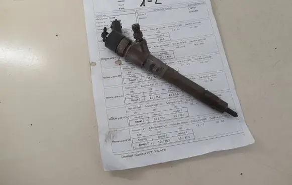 Iveco Daily 3rd gen Fuel injector 504088755