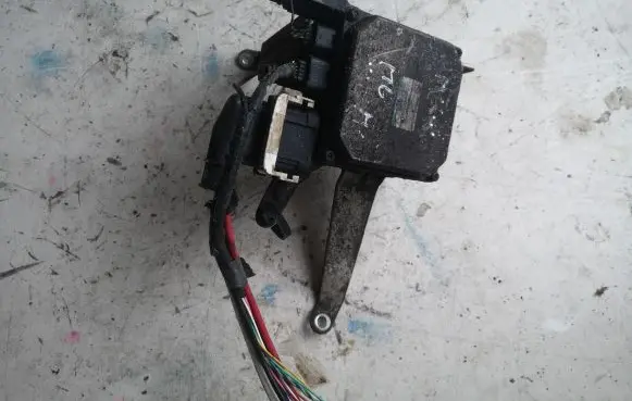 Mazda 6 Steering rack control module GS1D67880F