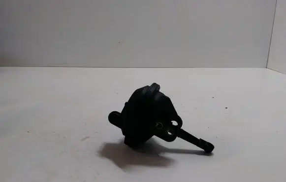 BMW 3 E46 Valve vacuum 71424212