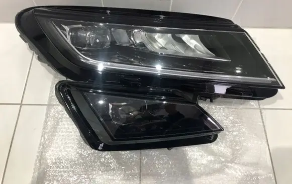 Skoda Kodiaq Headlight/headlamp