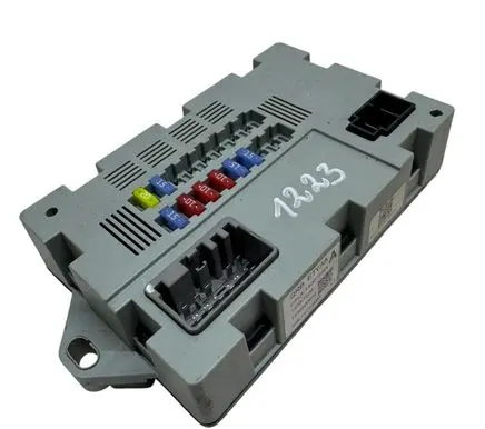 Land Rover Evoque I Fuse module CPLA14Q073AA 1510200673 73707520