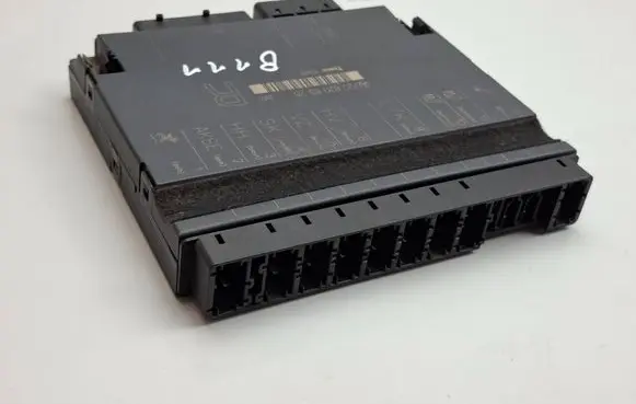 Mercedes-Benz S W220 Seat control module 2208206926