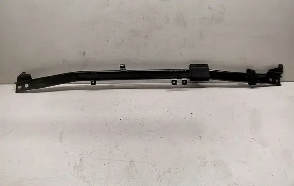 Land Rover Evoque II Other engine bay part K8D23B328AD