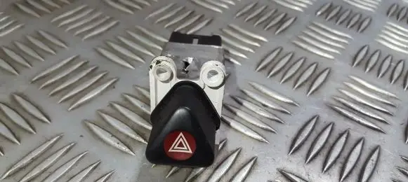 Subaru Legacy Hazard light switch
