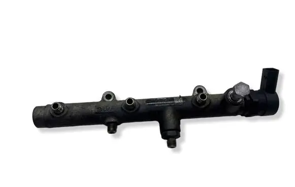 Volkswagen Touareg I Fuel main line pipe 059130090J