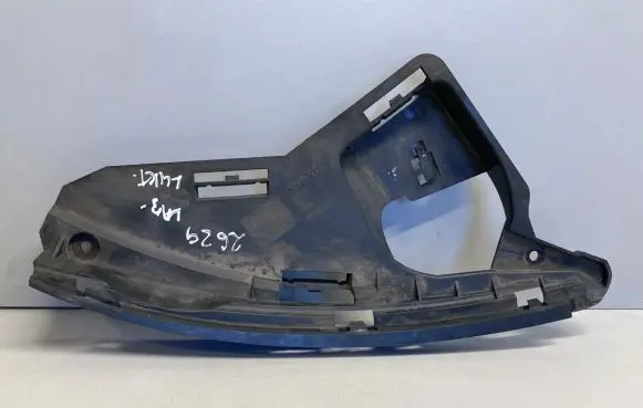 Volvo XC60 Headlight/headlamp mounting bracket 30763434