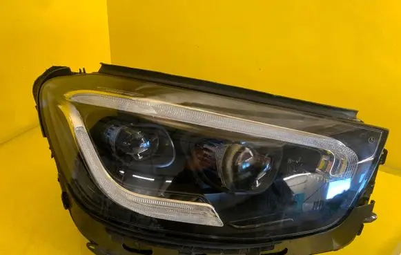 Mercedes-Benz GLC C253 Headlight/headlamp A2539061604