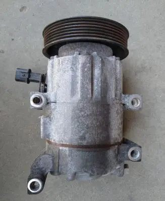 KIA Pro Cee'd II Air conditioning (A/C) compressor (pump)