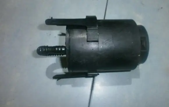 Toyota Avensis T220 In-tank fuel pump 0580313013