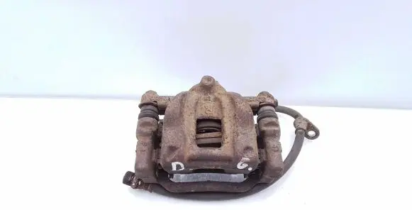 Honda CR-V Rear brake caliper