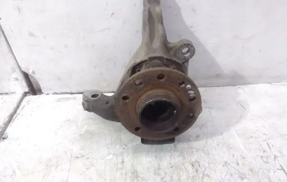 Opel Signum Front wheel hub spindle knuckle