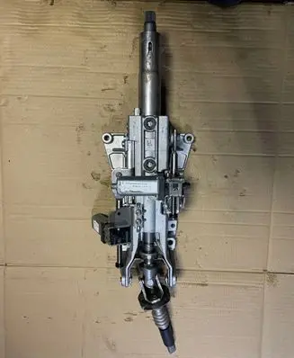 Jeep Grand Cherokee Steering wheel axle 68271372AB
