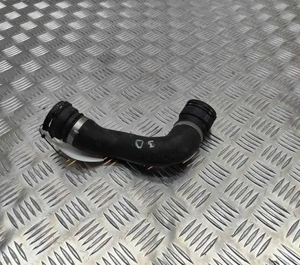 BMW X5 F15 Engine coolant pipe/hose 8517969
