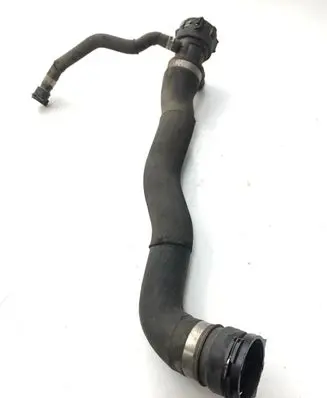 BMW 5 F10 F11 Engine coolant pipe/hose