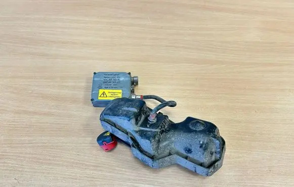 Audi A6 S6 C5 4B Headlight ballast module Xenon 4B0941471 5DV00776015 5DV007760